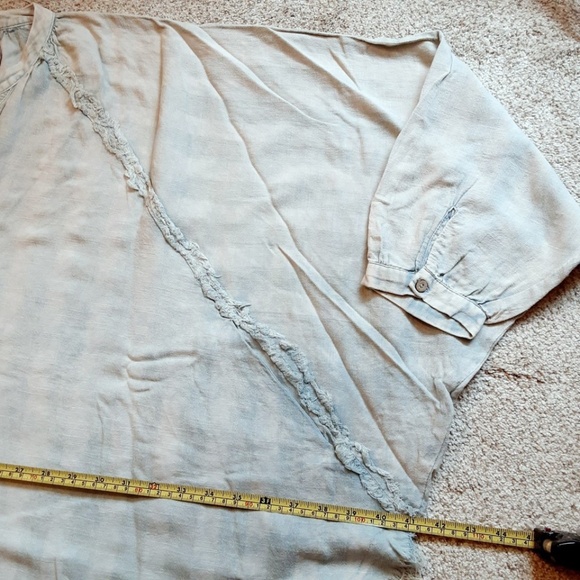 NWT Oli & Hali Oversized Boho Top Dolman Sleeve Acid Wash Denim Blue Raw Hem - Picture 9 of 14